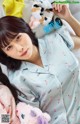 Reona Matsushita 松下玲緒菜, Rin Miyauchi 宮内凛, Young Gangan 2021 No.04 (ヤングガンガン 2021年4号) P7 No.b1f104
